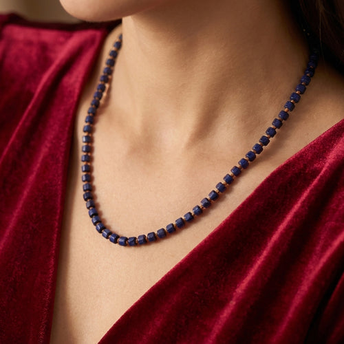 Gem Bead Thread Knot Necklace